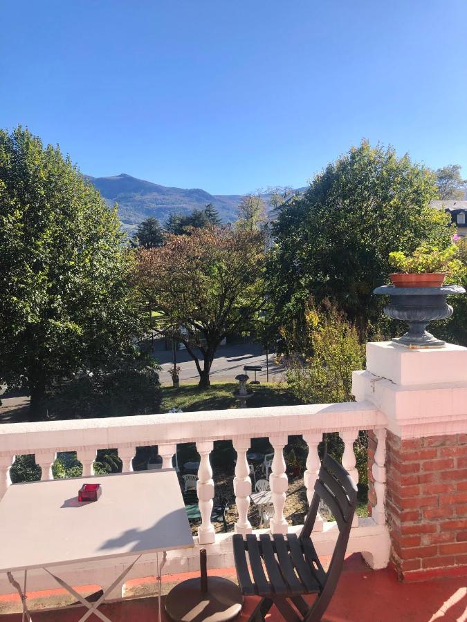 T2 Avec Terrasse Vue Hautacam Dans Villa Historique "Victoria" Argelès-Gazost Eksteriør billede